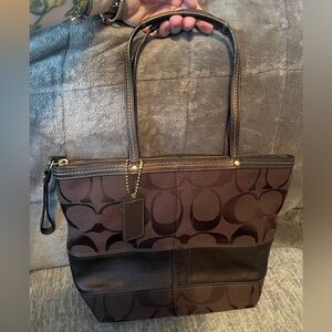Coach shoulder bag